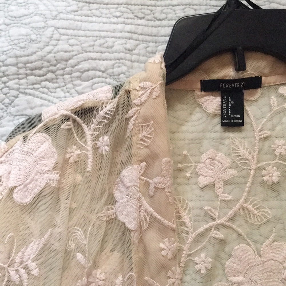 Forever21 Beautiful Lace Kimono